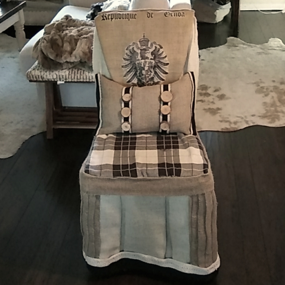 Accent chair